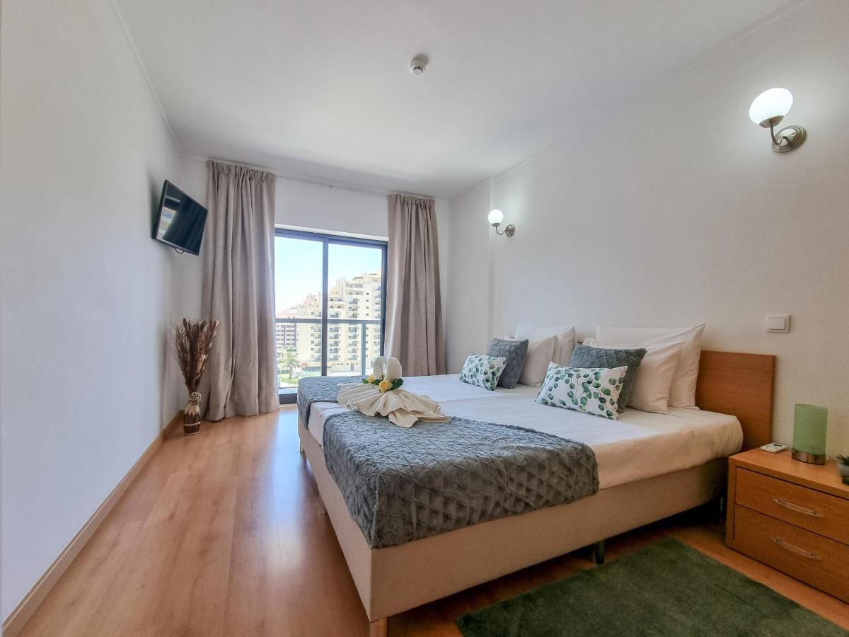 Apartment Rocha Tower Lovely Portimão Extérieur photo